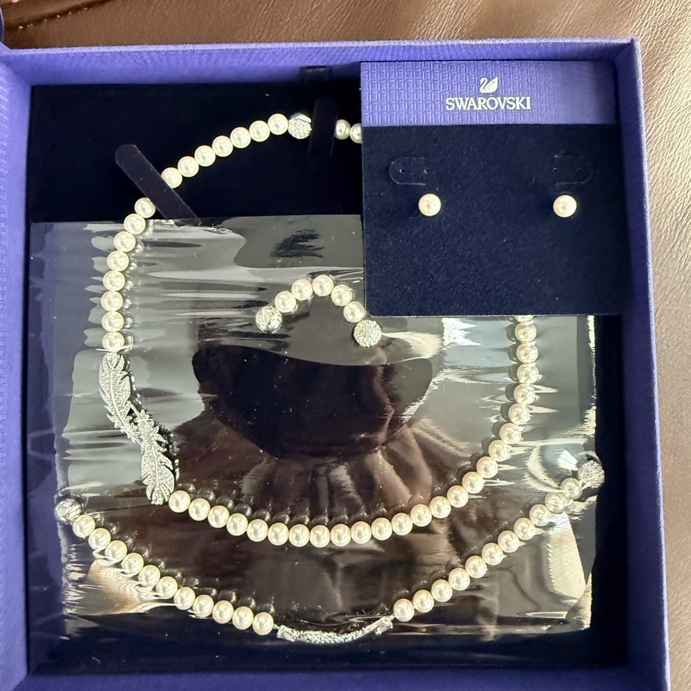 Swarovski White Pearl and Silver Crystal Necklace & Earring Set AUTHENTIC